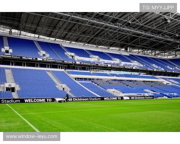 埃弗顿俱乐部新赛季前瞻:阵容调整与目标展望 埃弗顿俱乐部新赛季前瞻:阵容调整与目标展望