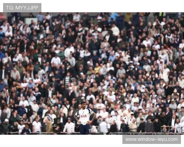 托特纳姆热刺俱乐部历史辉煌与挑战并存的成长之路