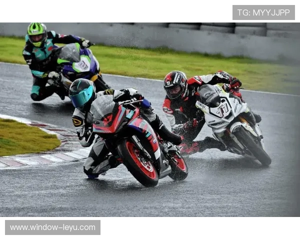 摩托车大奖赛最新动态：2026赛季赛程、车手阵容及技术革新前瞻