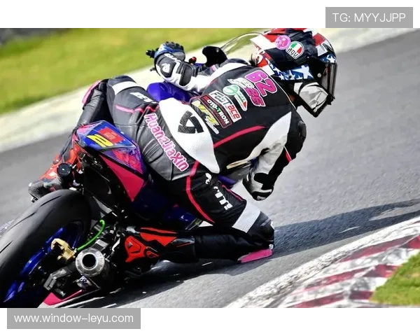 摩托车大奖赛最新动态：车手变动、赛季前景与技术创新全解析